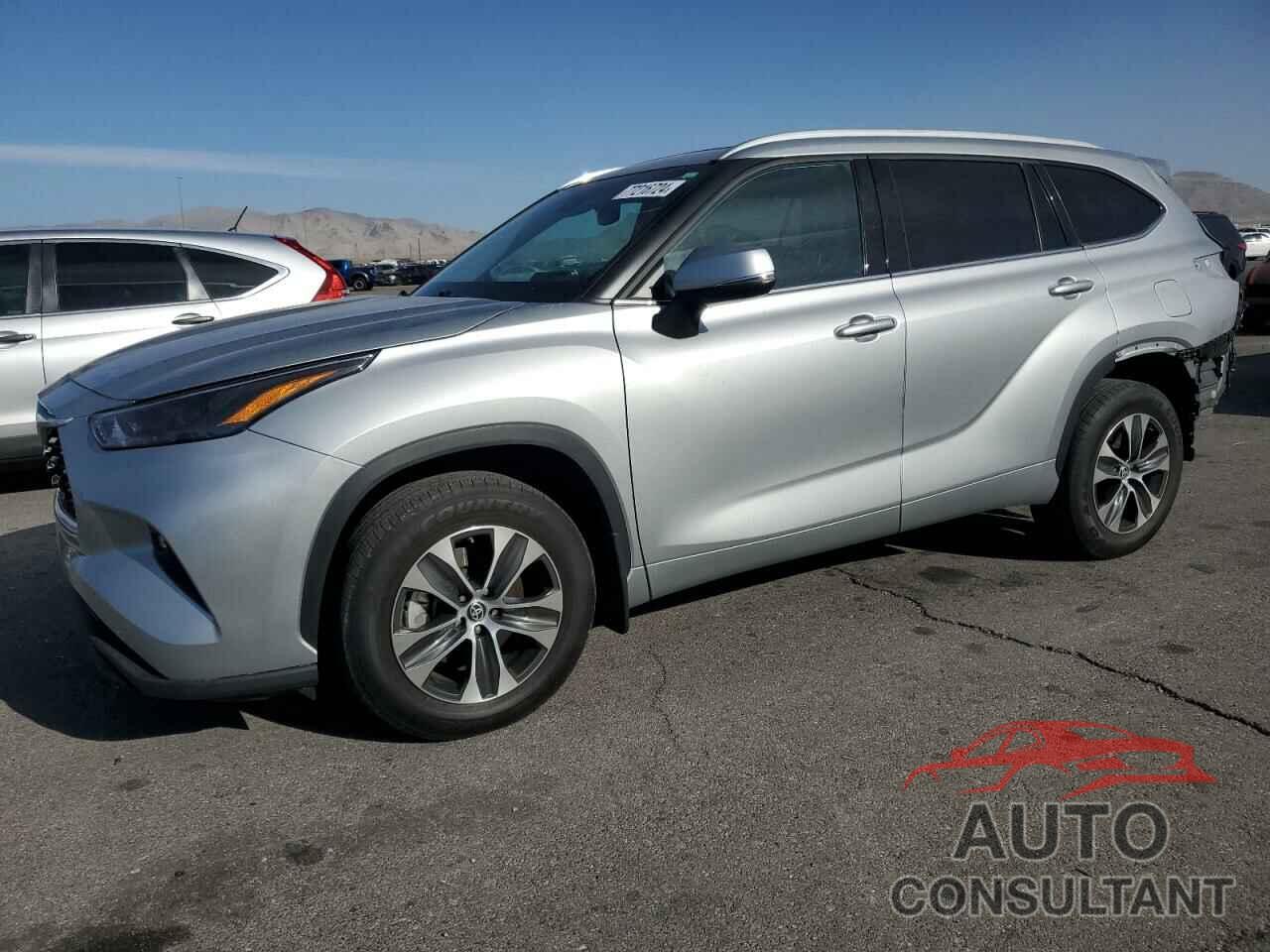 TOYOTA HIGHLANDER 2022 - 5TDGZRBH0NS242383