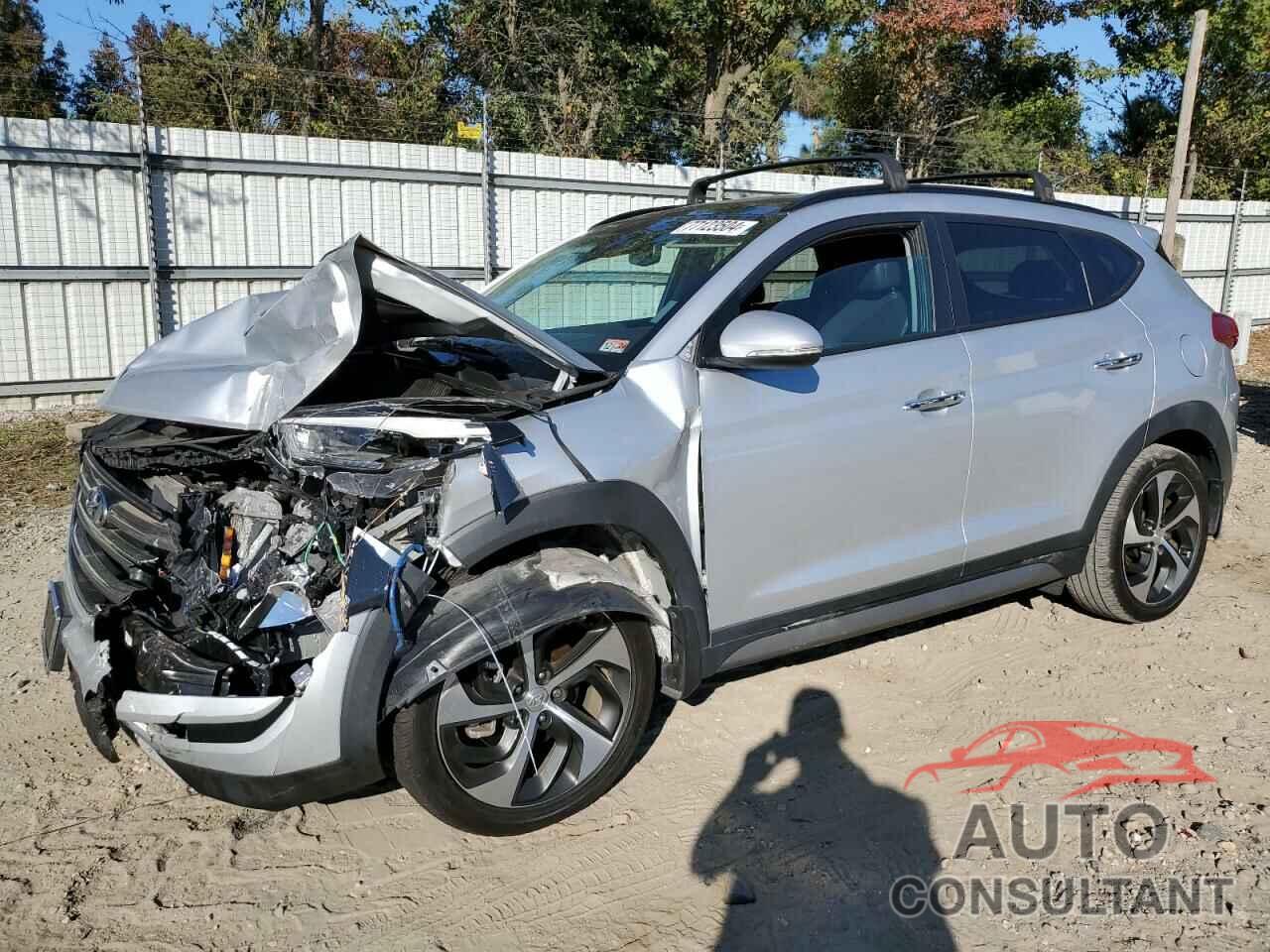 HYUNDAI TUCSON 2017 - KM8J33A25HU322663