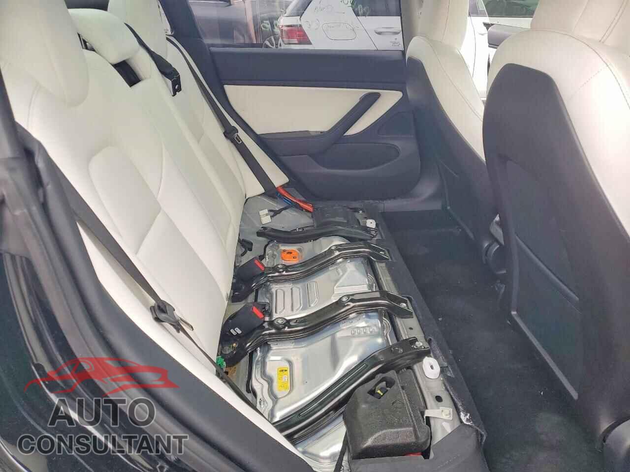 TESLA MODEL 3 2023 - 5YJ3E1EA8PF608673