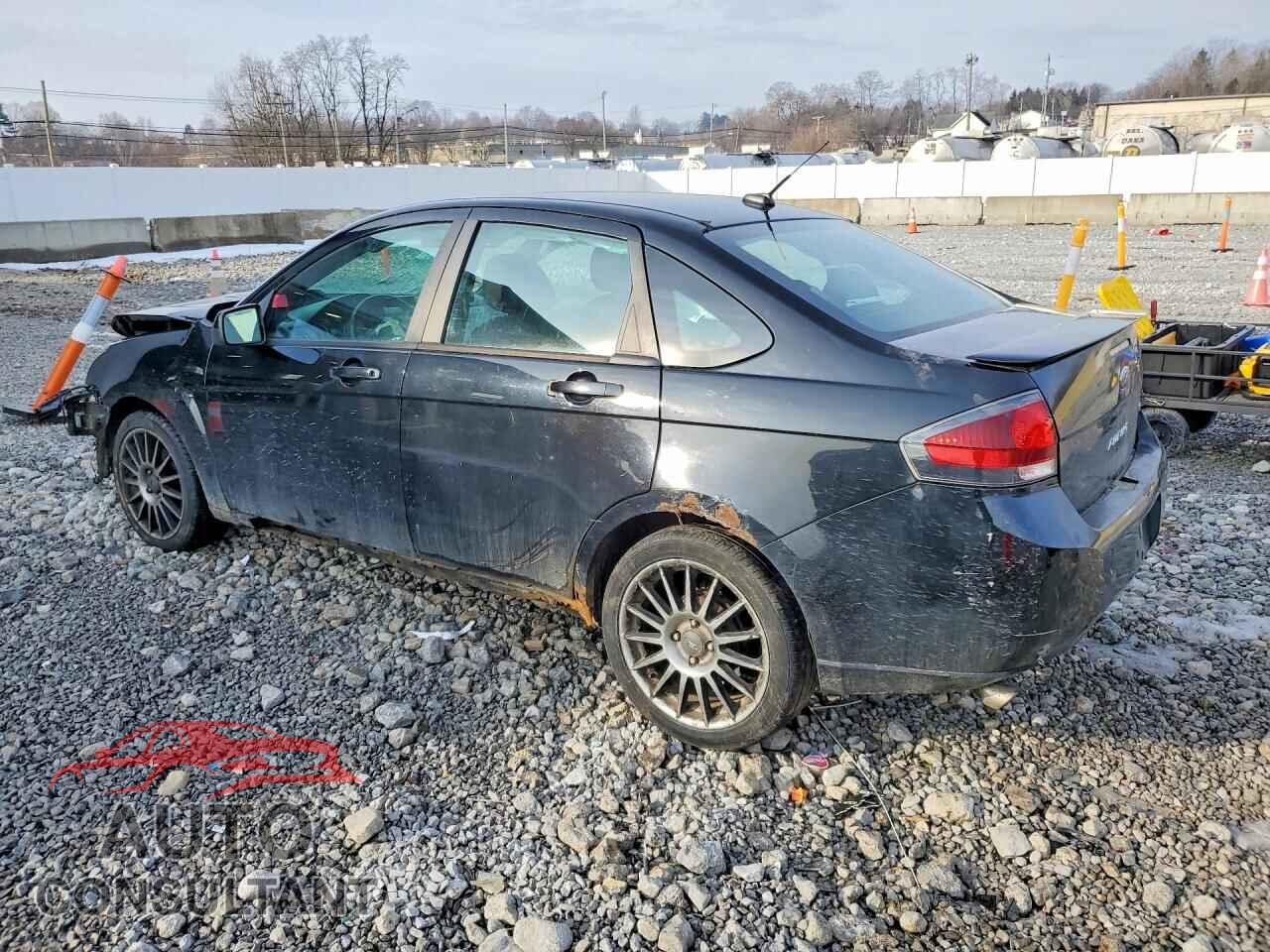 FORD FOCUS 2011 - 1FAHP3GN8BW201040