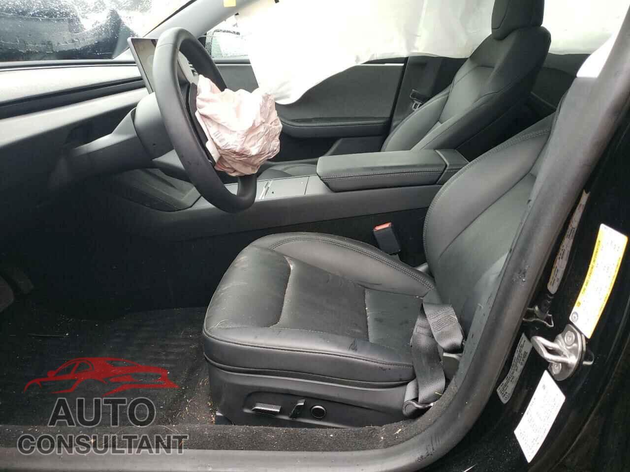 TESLA MODEL 3 2024 - 5YJ3E1EA8RF726757