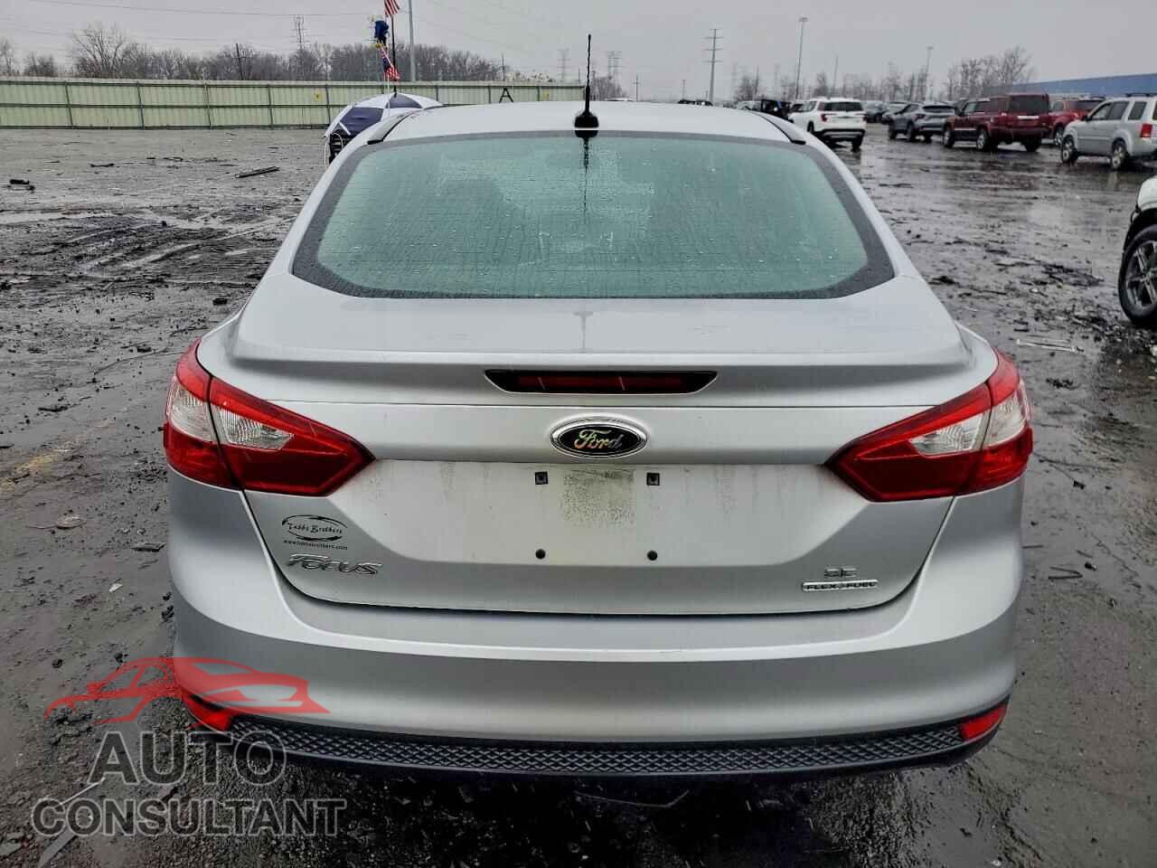 FORD FOCUS 2013 - 1FADP3F29DL182945