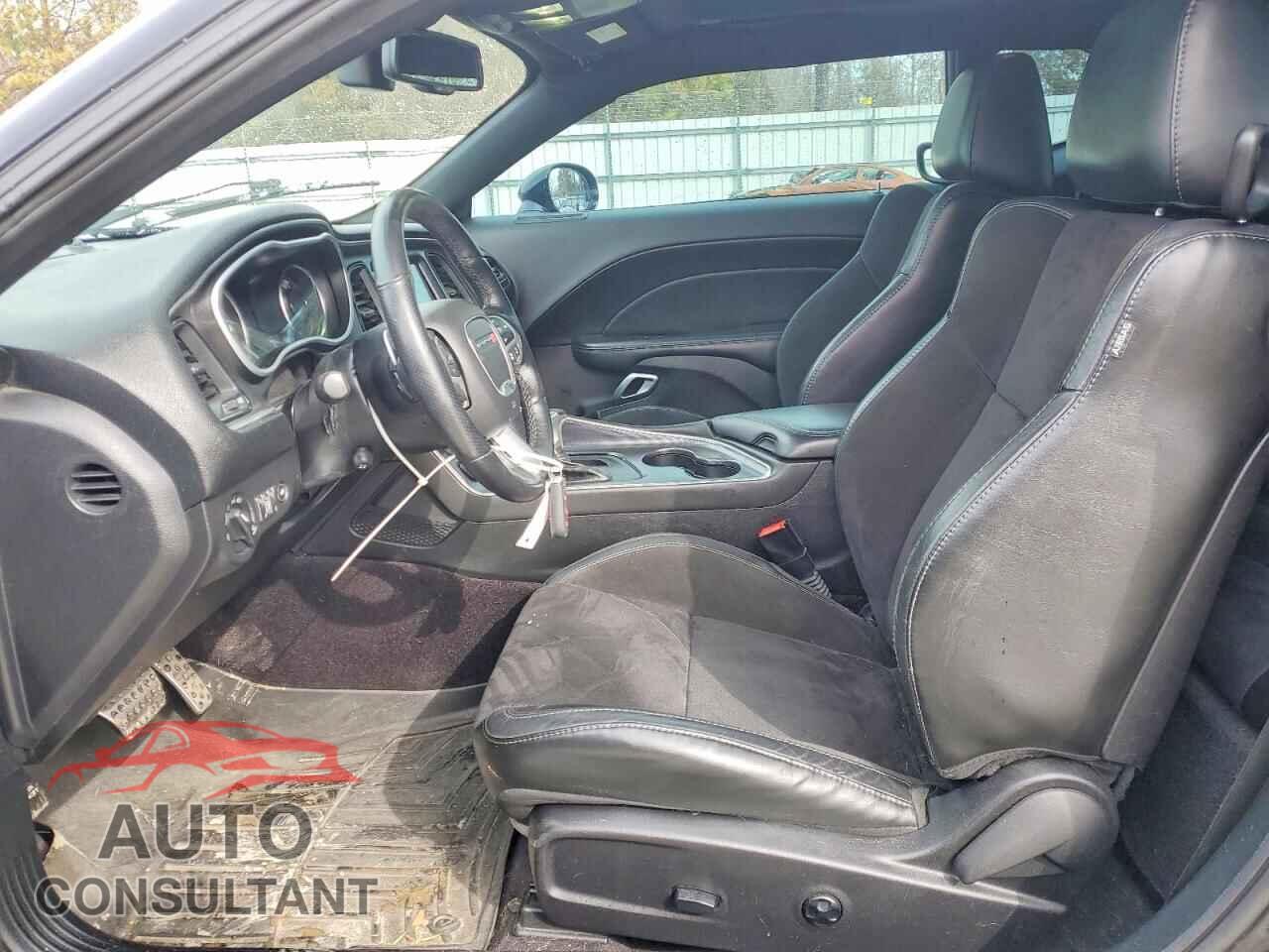 DODGE CHALLENGER 2017 - 2C3CDZGG4HH614957