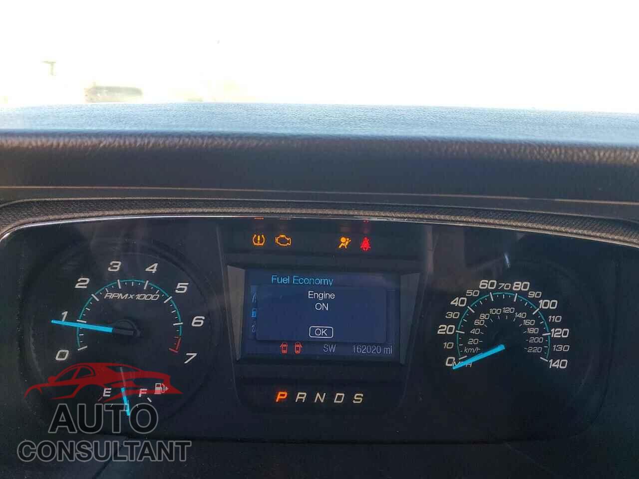 FORD TAURUS 2015 - 1FAHP2D80FG133518