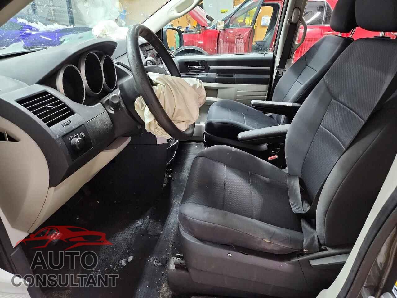 DODGE CARAVAN 2010 - 2D4RN4DE5AR335173