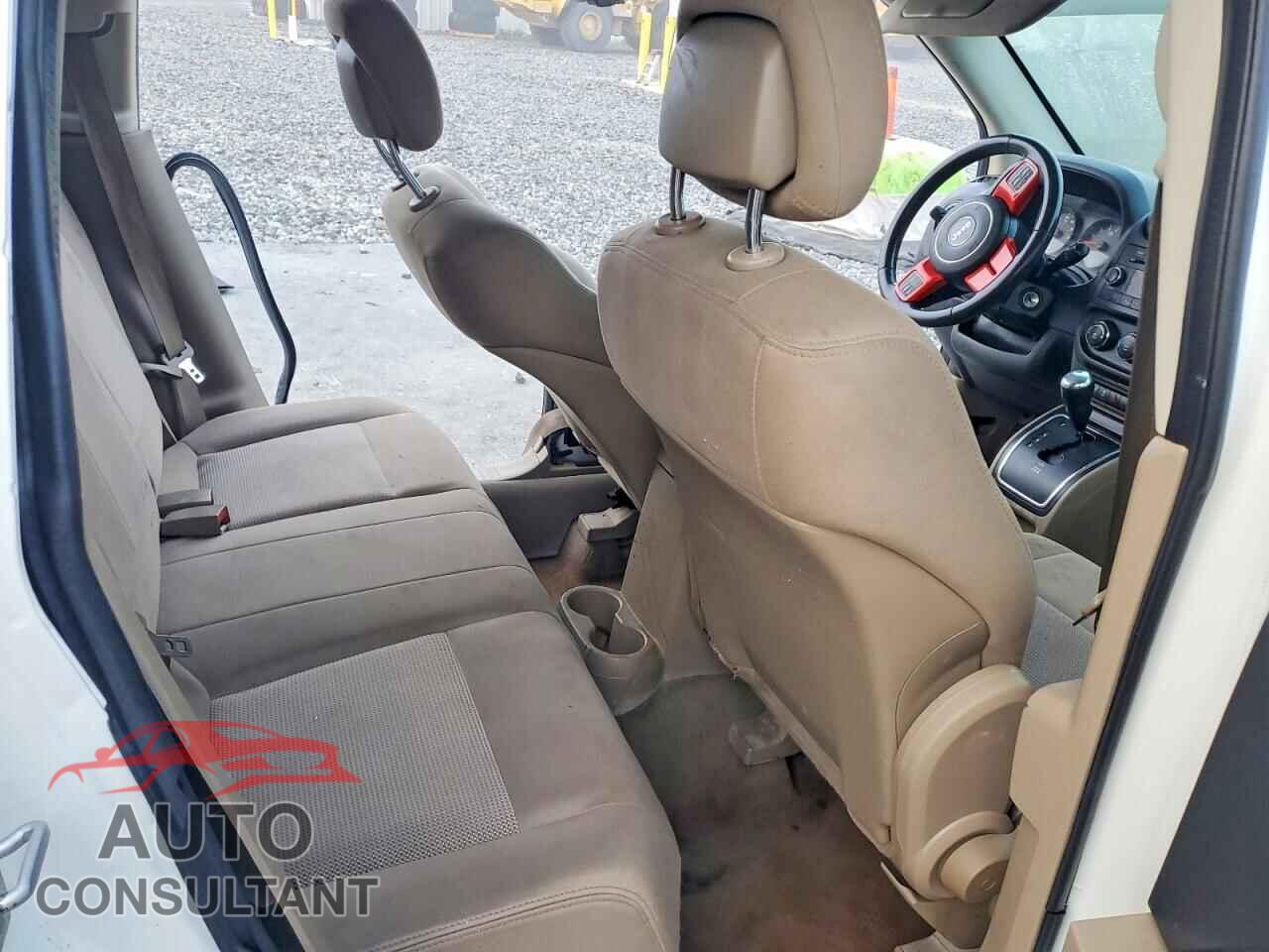 JEEP COMPASS 2011 - 1J4NT1FB3BD246235