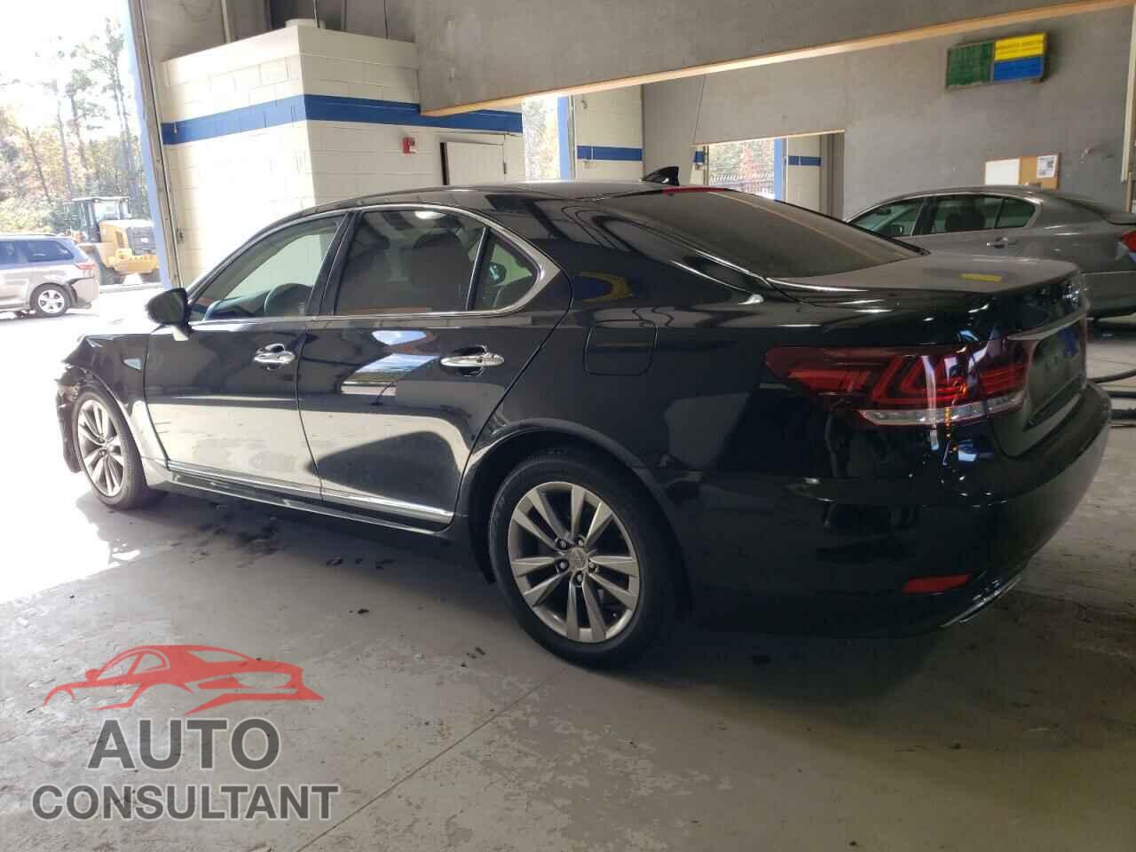 LEXUS LS460 2015 - JTHCL5EF3F5025418