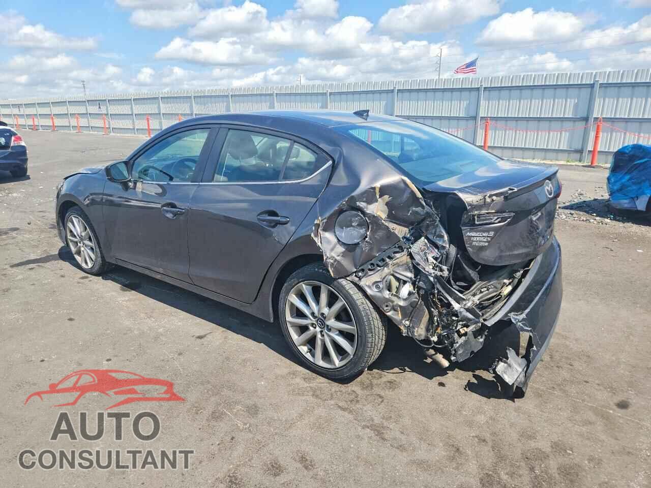 MAZDA 3 2017 - 3MZBN1W36HM136110