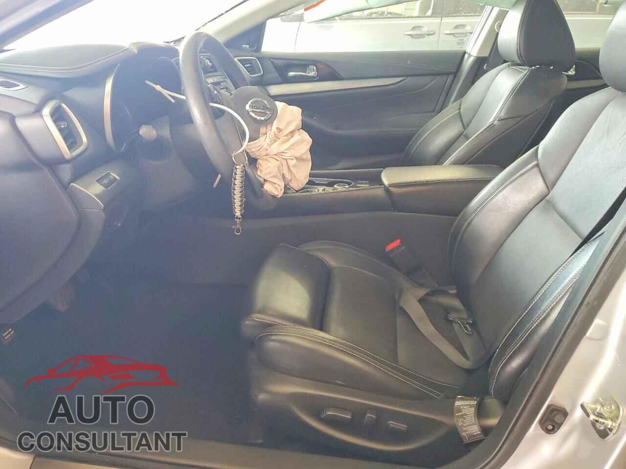 NISSAN MAXIMA 2017 - 1N4AA6AP1HC431382