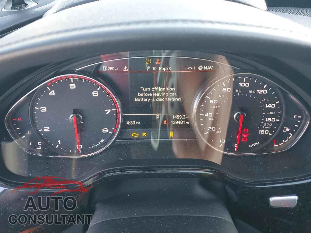 AUDI A8 2015 - WAU32AFD7FN018589