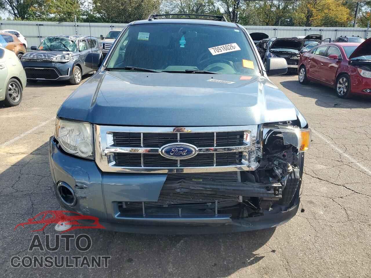 FORD ESCAPE 2011 - 1FMCU0D75BKA80231