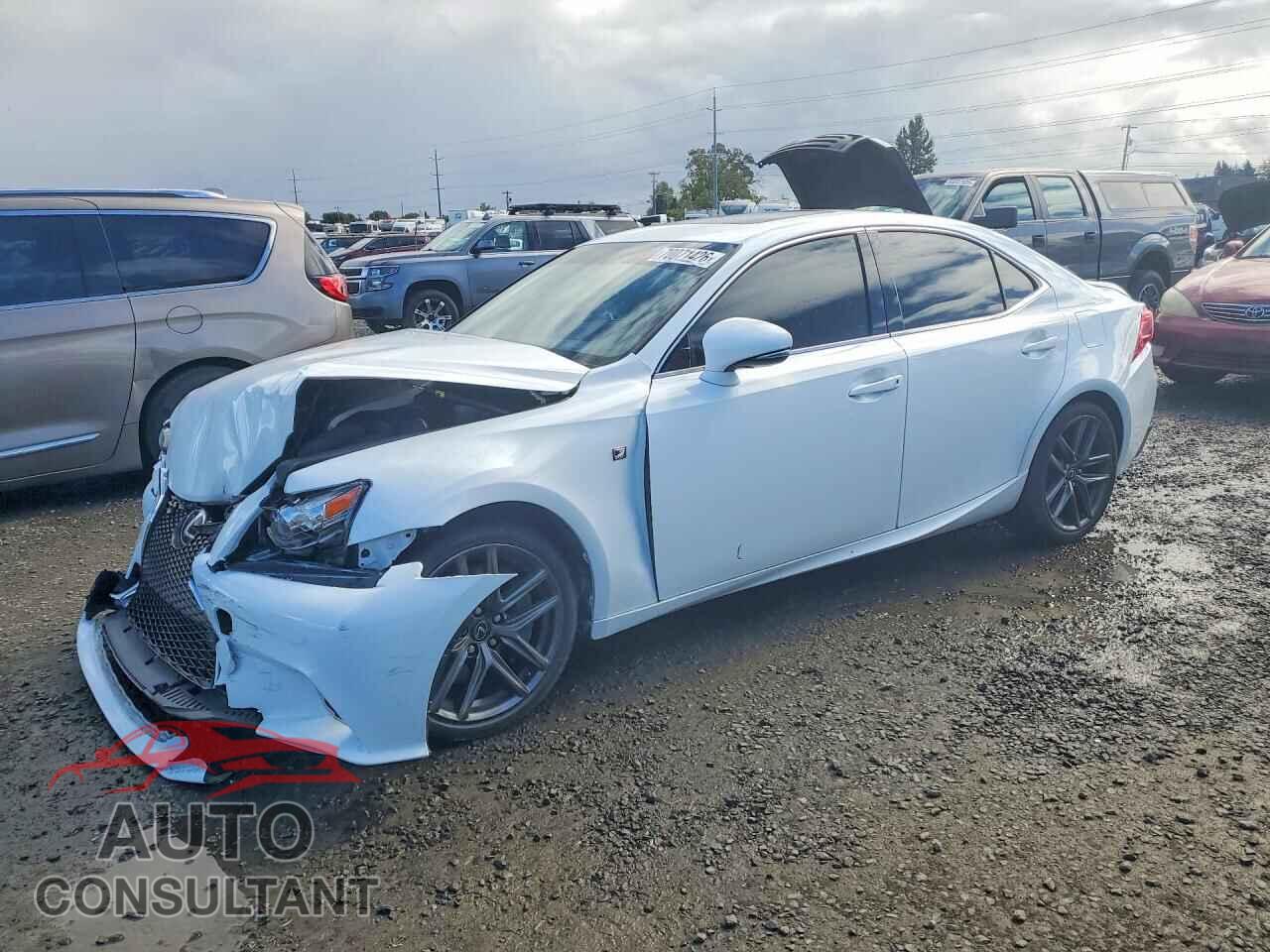 LEXUS IS 2015 - JTHCE1D26F5007299