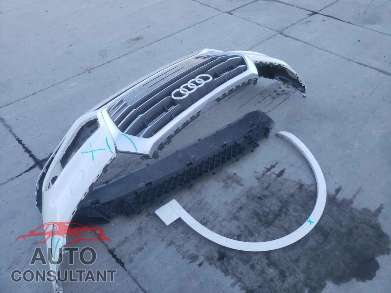 AUDI Q5 2018 - WA1ANAFY1J2004373