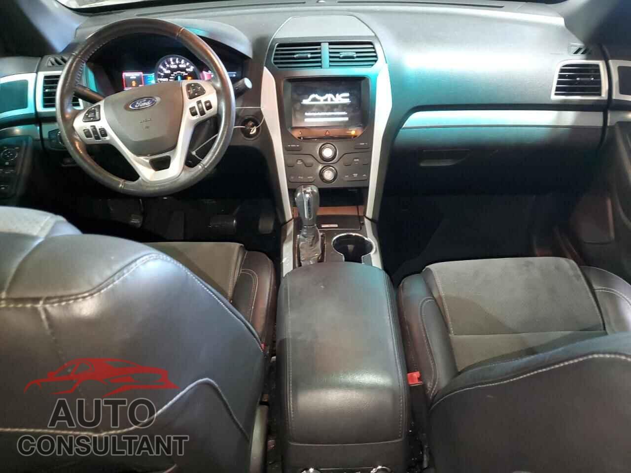 FORD EXPLORER 2015 - 1FM5K8D86FGB00744