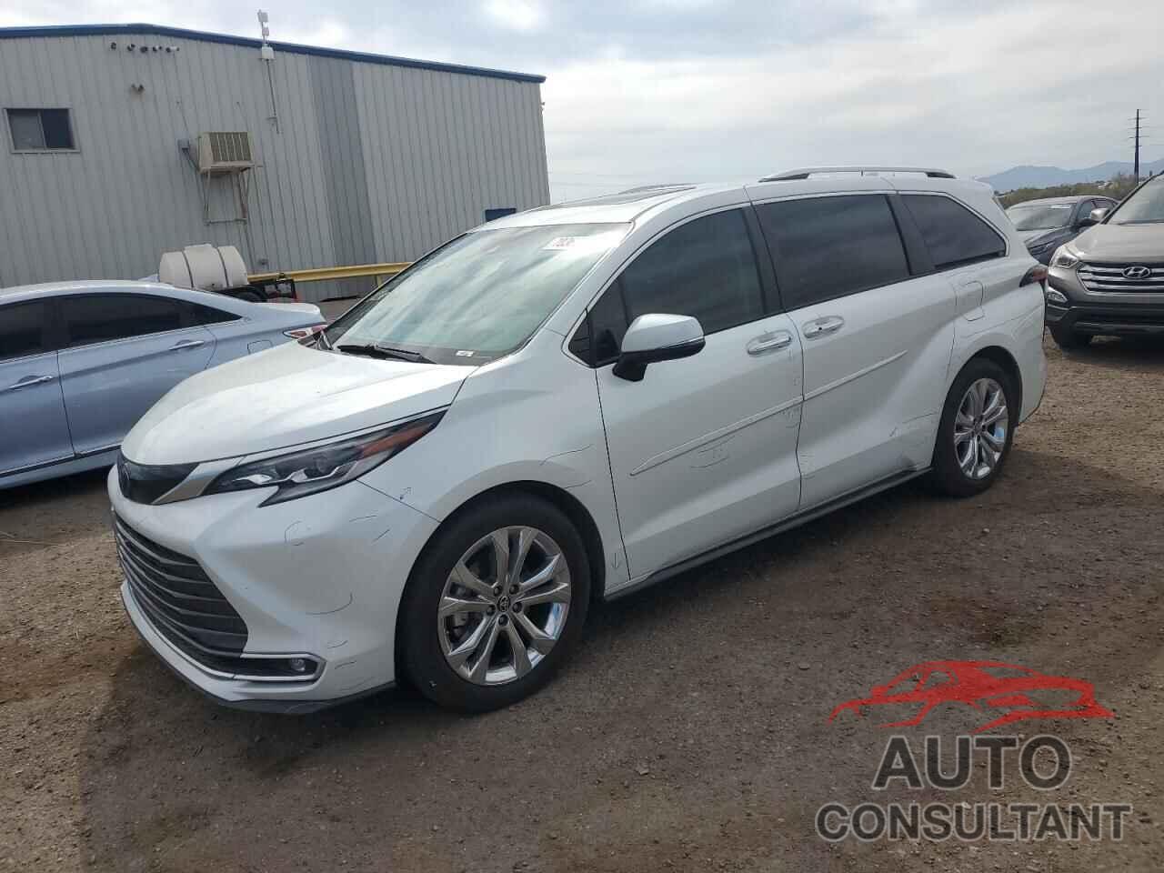 TOYOTA SIENNA 2022 - 5TDERKEC1NS116533