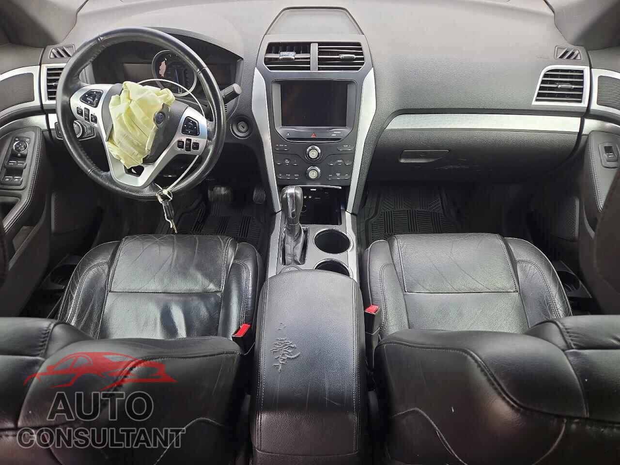 FORD EXPLORER 2011 - 1FMHK8D86BGA04281
