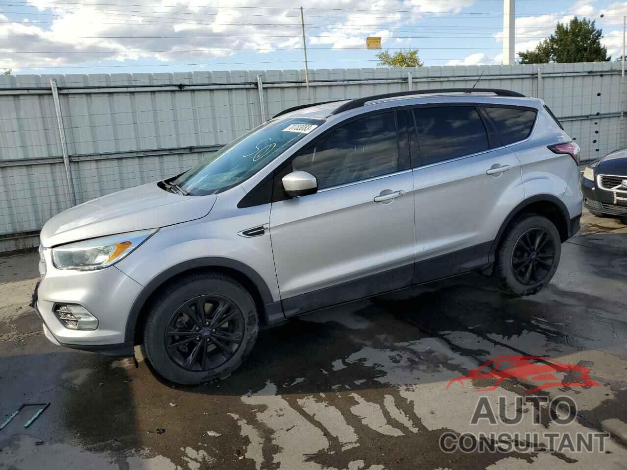 FORD ESCAPE 2017 - 1FMCU9G97HUA39694