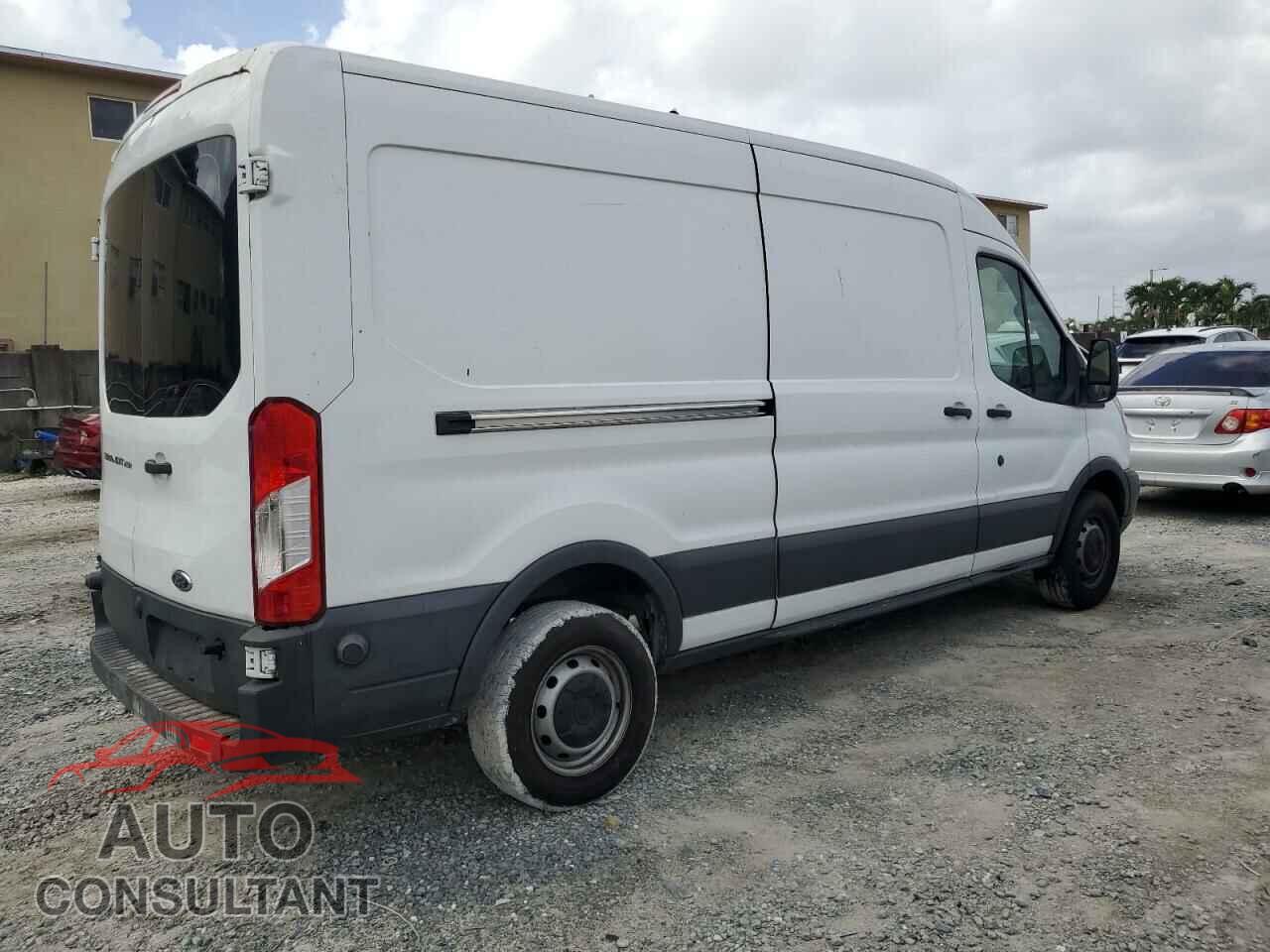 FORD TRANSIT 2017 - 1FTYR2CM1HKB34020