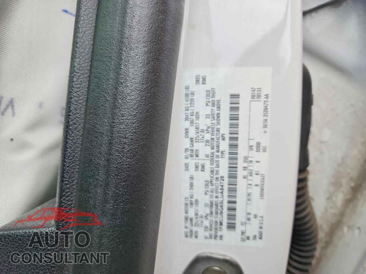 FORD ESCAPE 2020 - 1FMCU9G65LUA84728