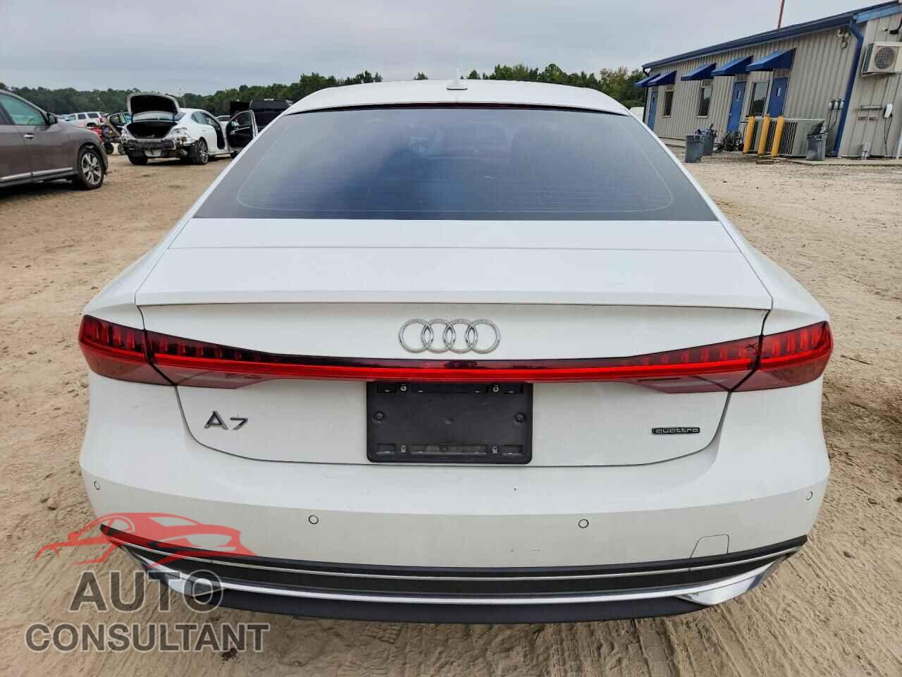 AUDI A7 2019 - WAUR2BF2XKN056553