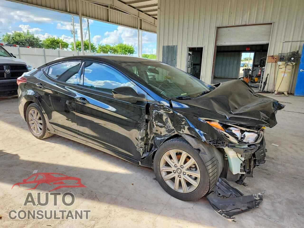 HYUNDAI ELANTRA 2014 - KMHDH4AE1EU062384