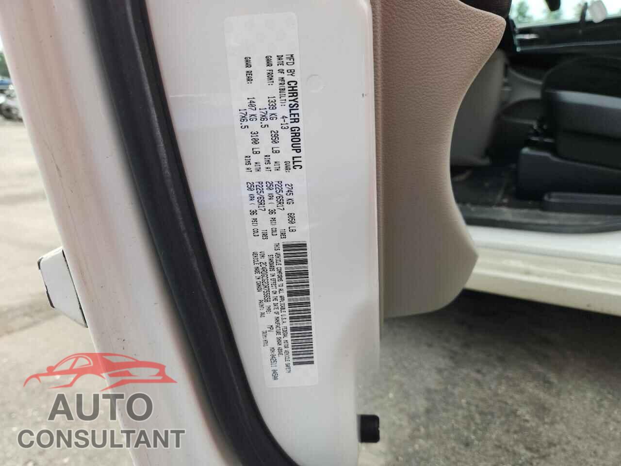 DODGE CARAVAN 2013 - 2C4RDGCG2DR755658