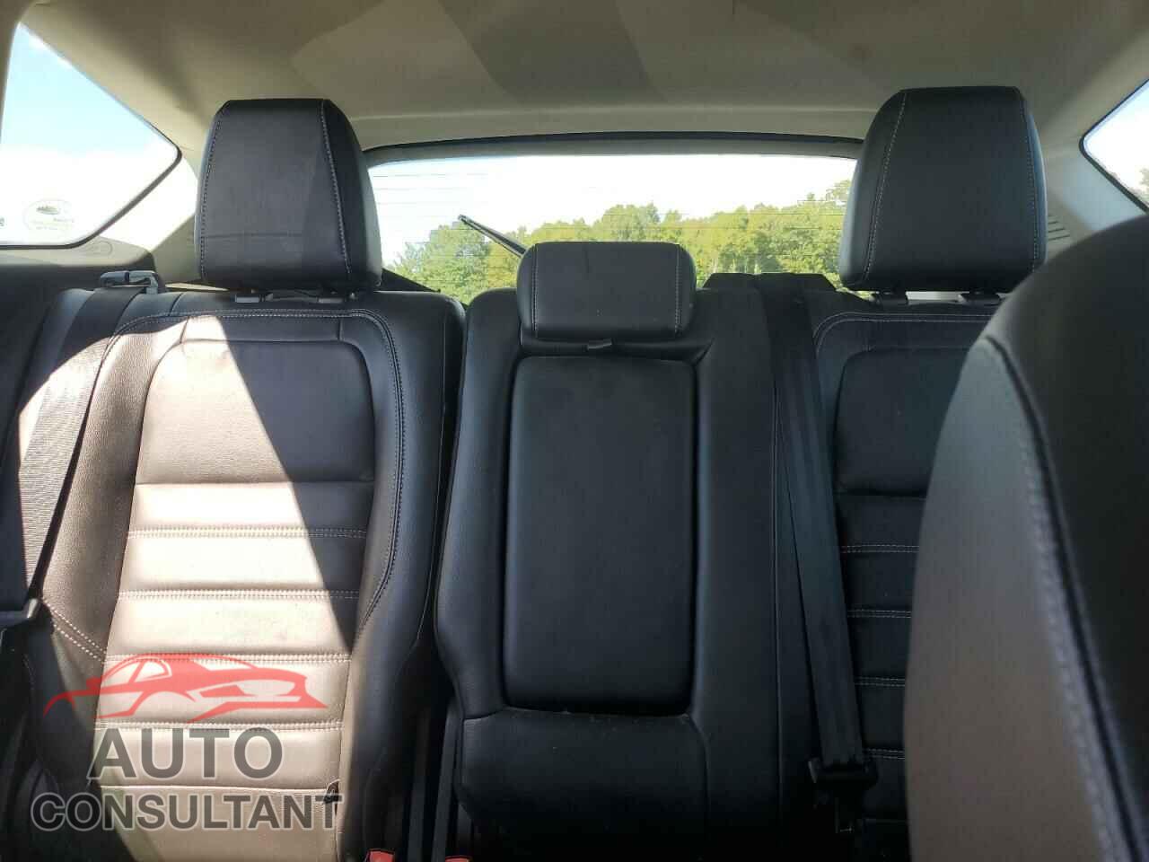 FORD CMAX 2017 - 1FADP5DU9HL100878