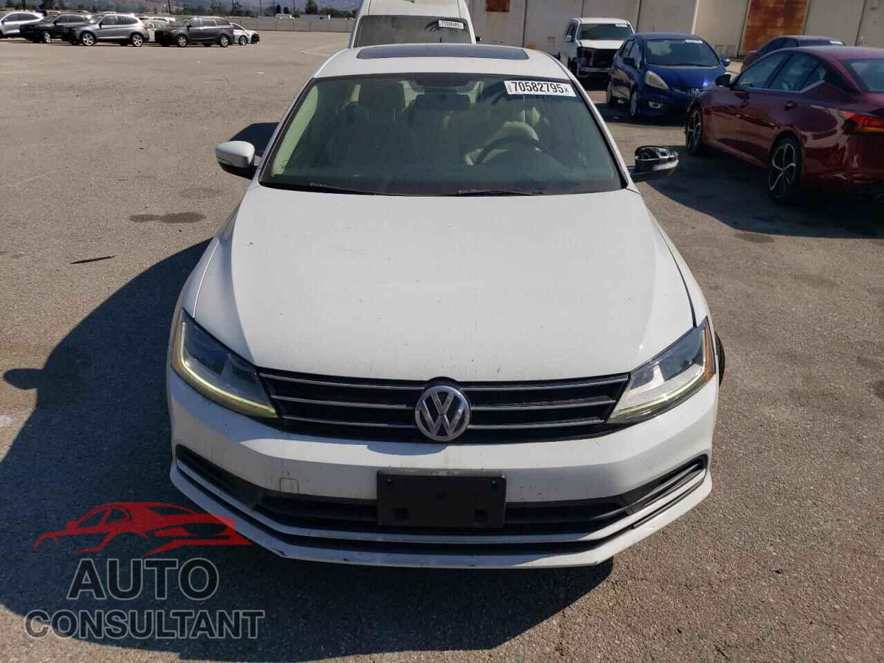 VOLKSWAGEN JETTA 2017 - 3VWDB7AJ2HM363255