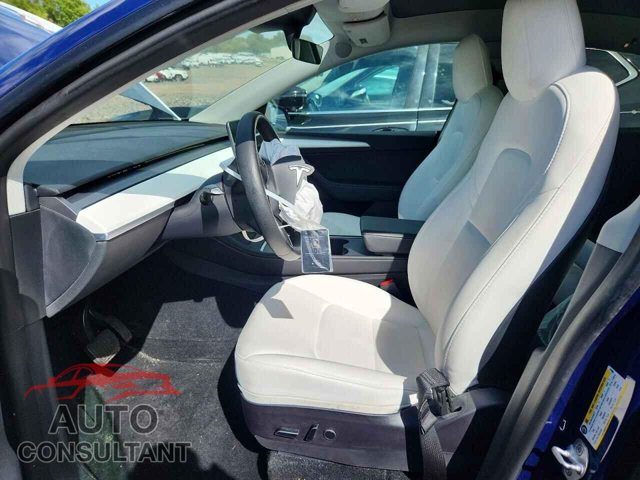 TESLA MODEL Y 2023 - 7SAYGDEEXPF670986