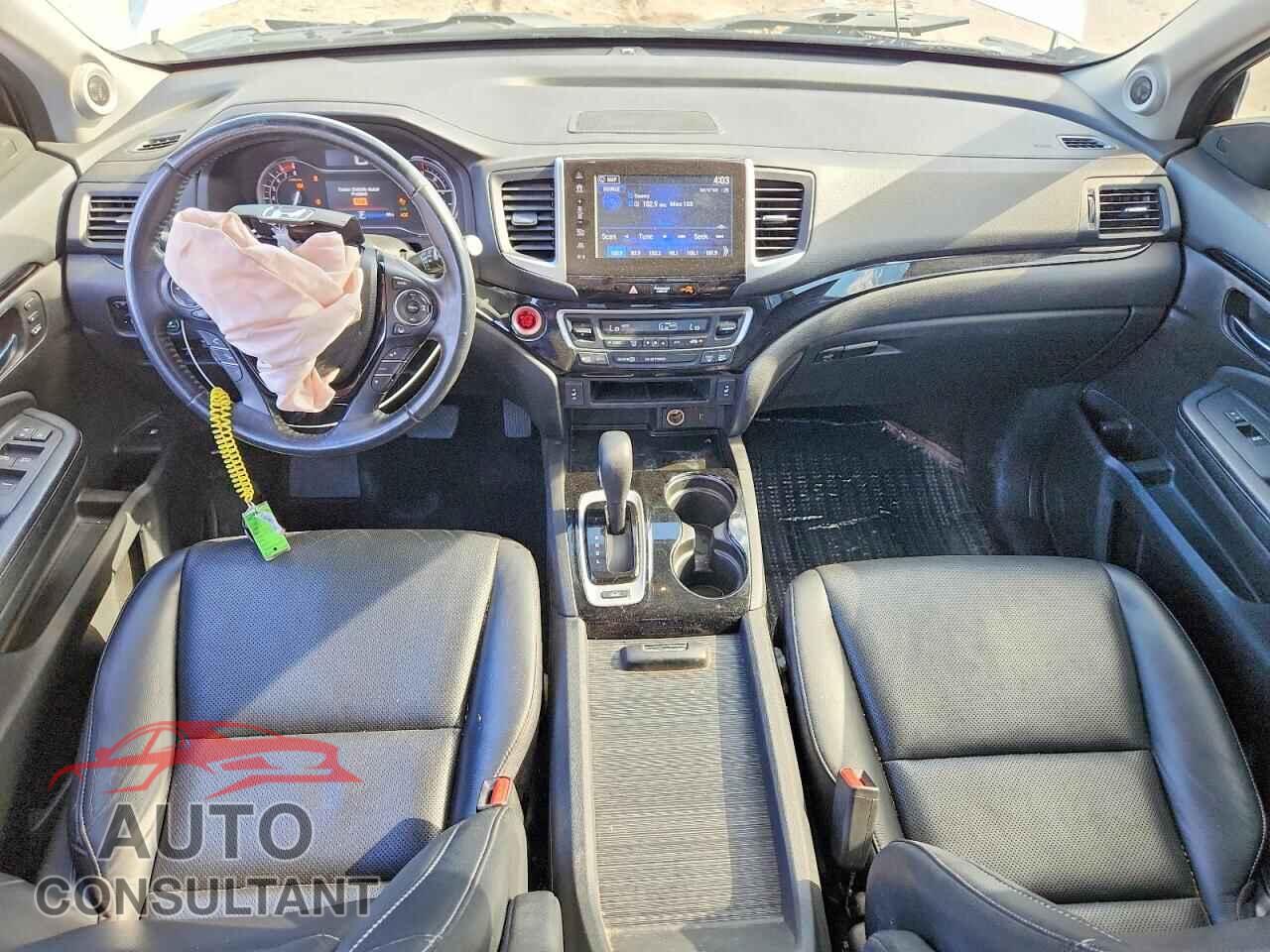 HONDA RIDGELINE 2017 - 5FPYK3F73HB036076