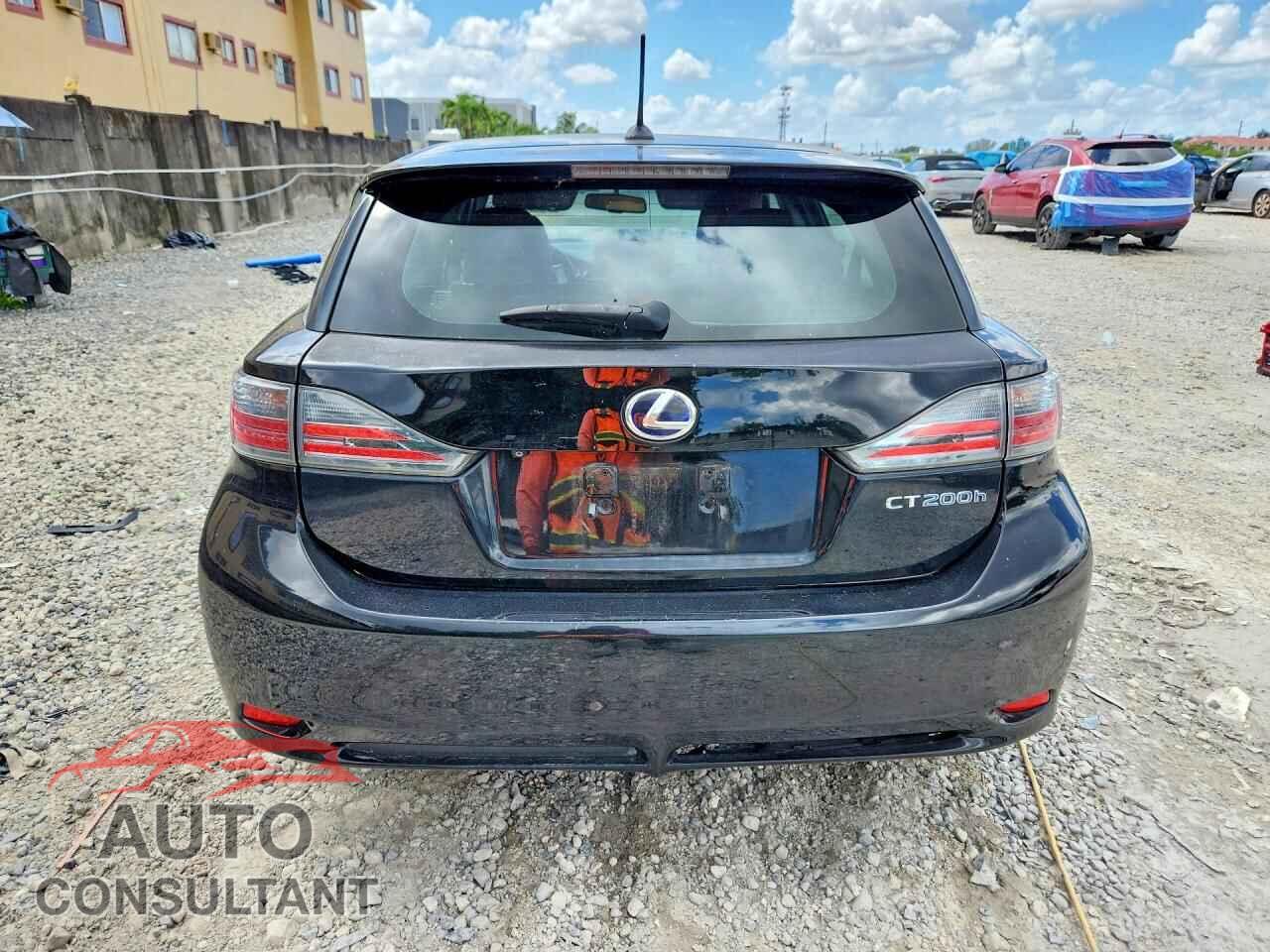 LEXUS CT 200 2011 - JTHKD5BH9B2042363