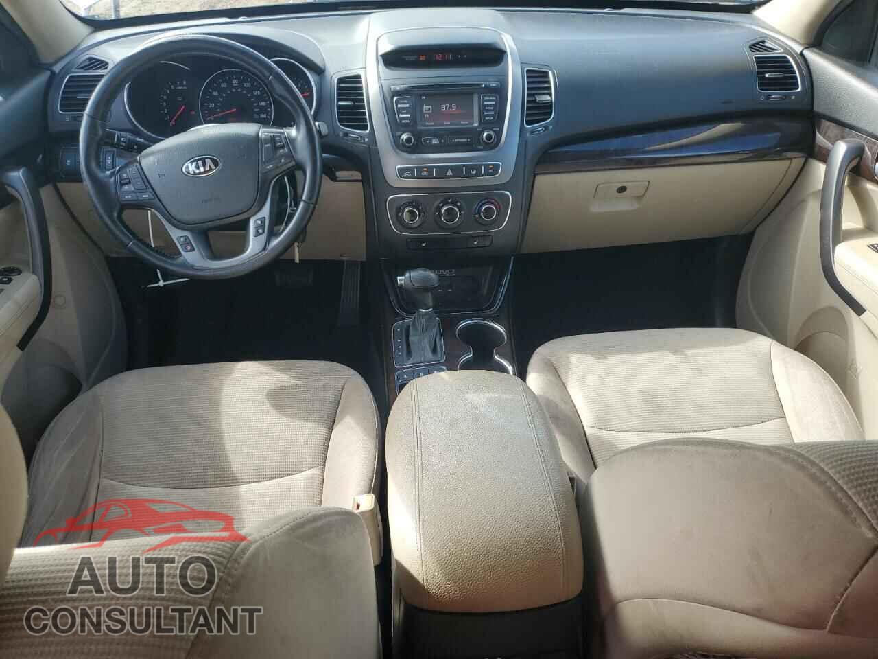 KIA SORENTO 2015 - 5XYKTDA7XFG653473