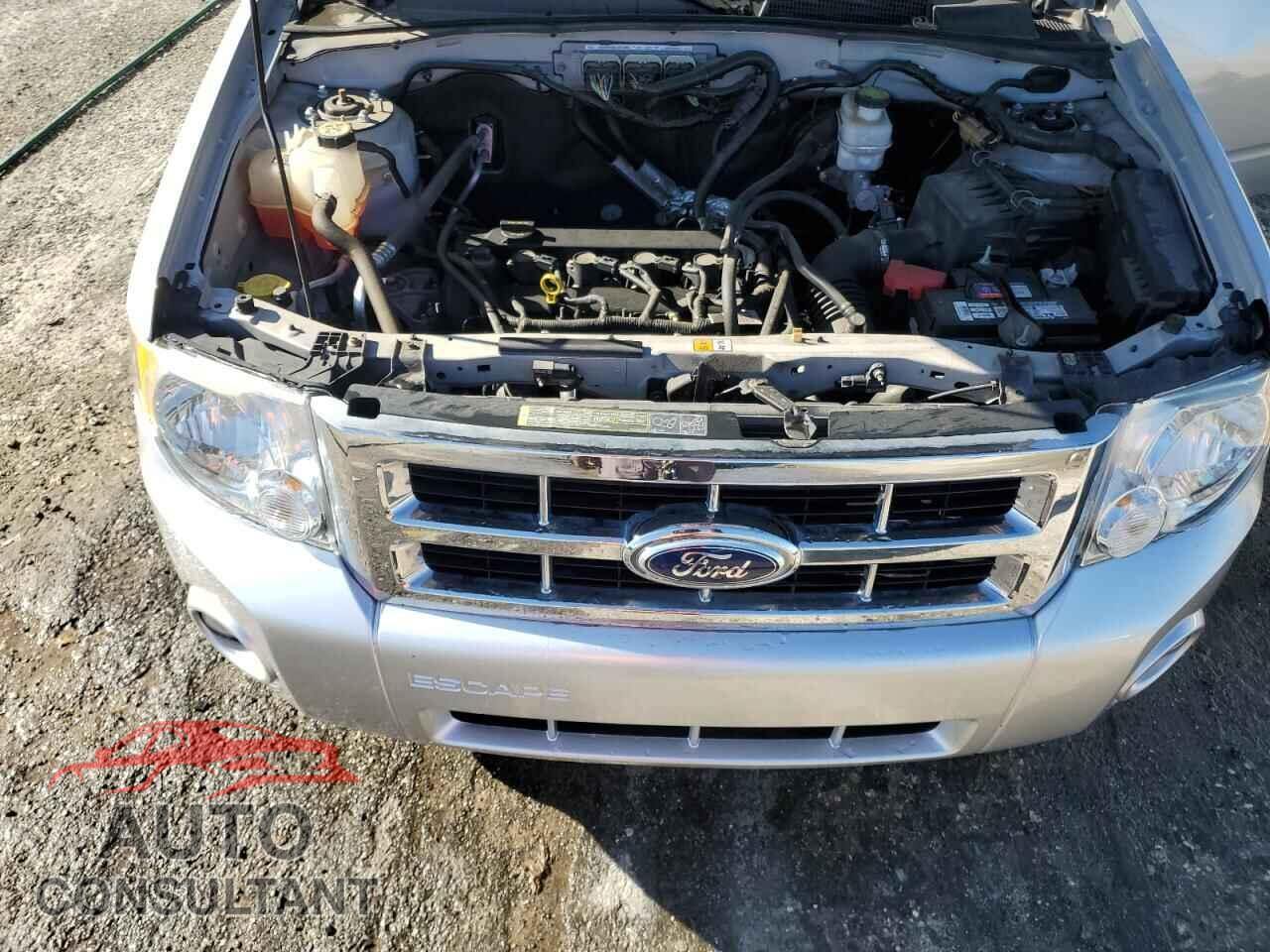 FORD ESCAPE 2011 - 1FMCU0D70BKB57779