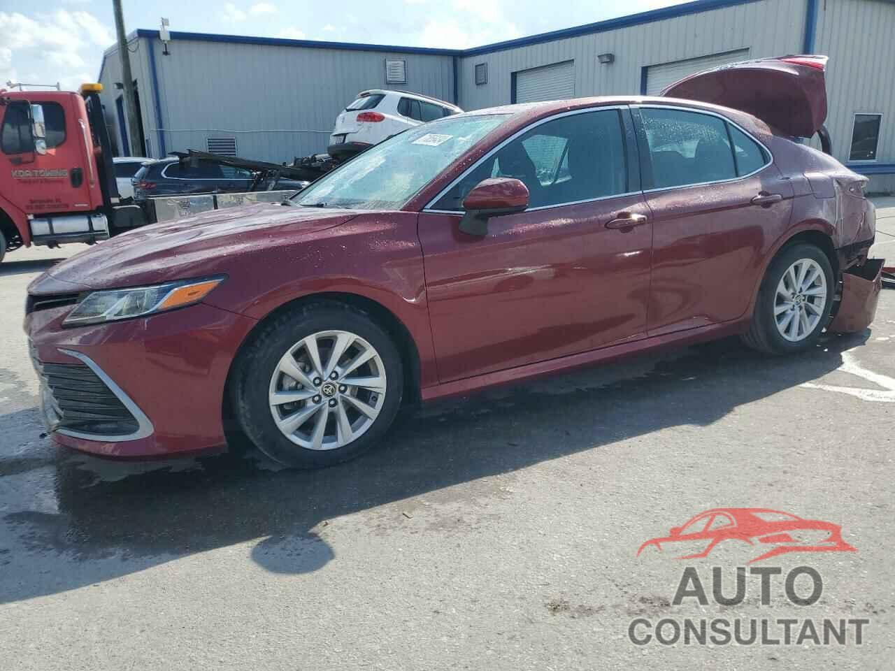 TOYOTA CAMRY 2022 - 4T1C11AK7NU649354