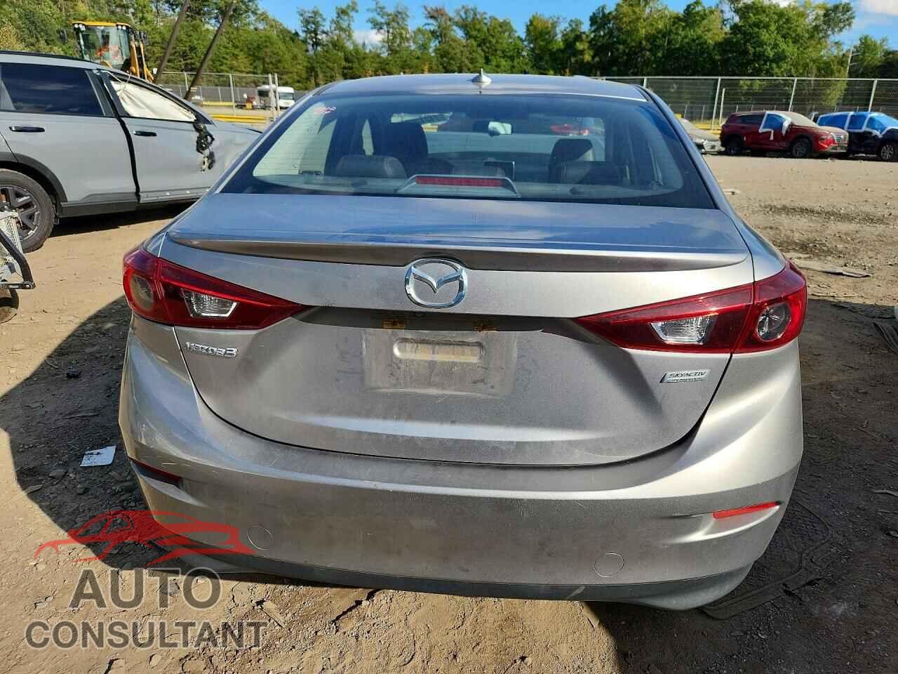 MAZDA 3 2014 - JM1BM1W77E1172051