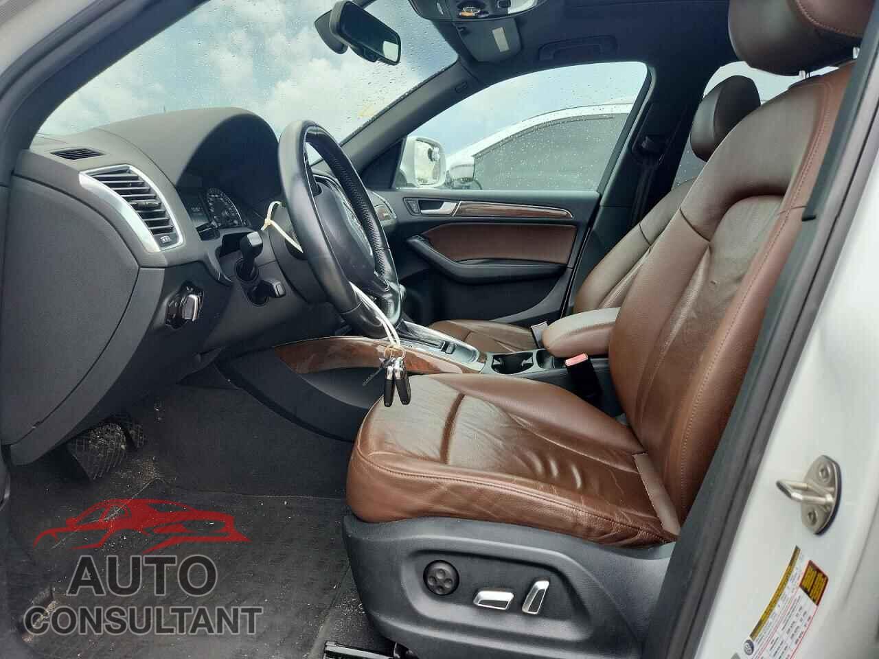 AUDI Q5 2015 - WA1LFAFP9FA025689