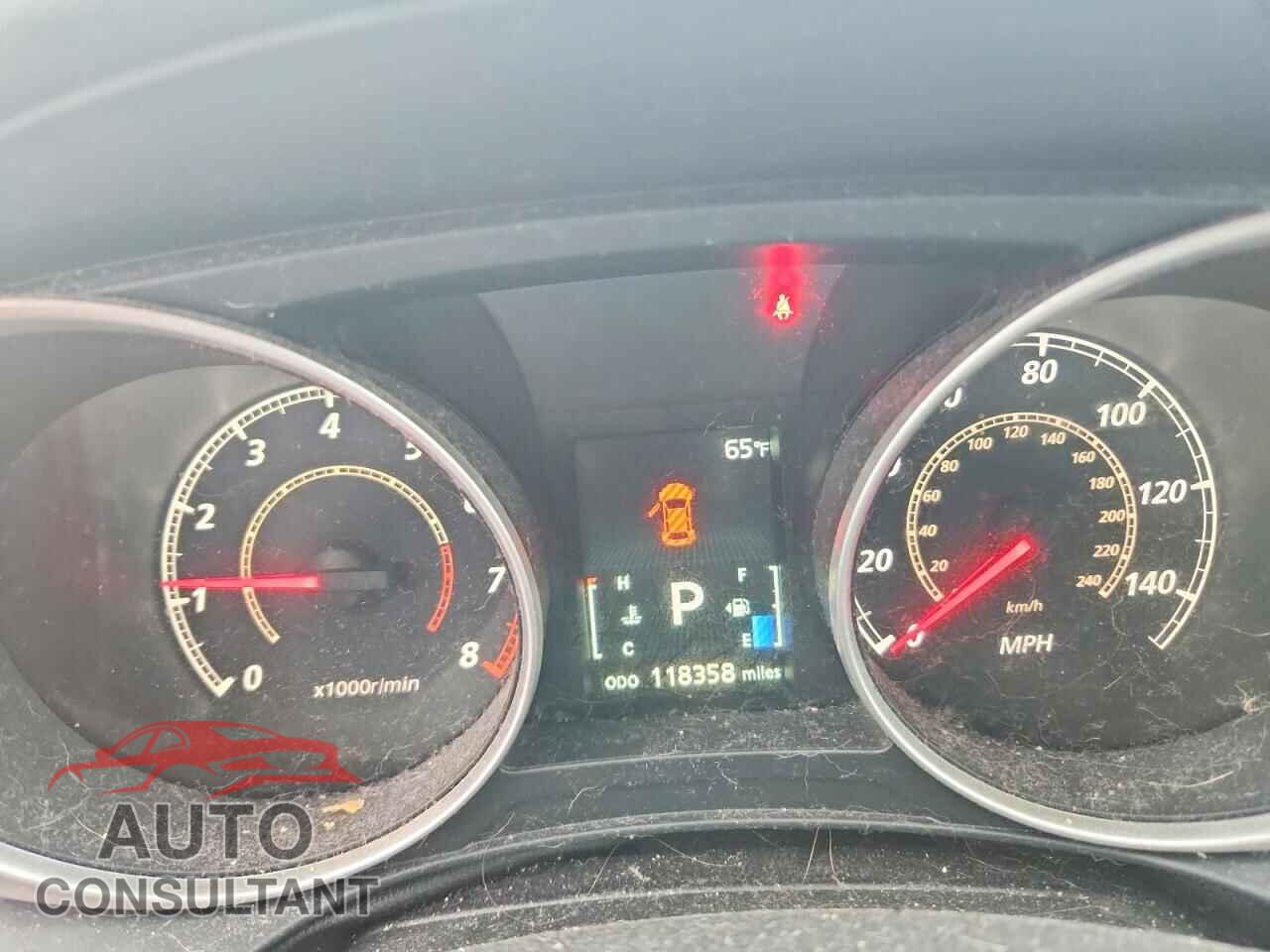 MITSUBISHI OUTLANDER 2015 - 4A4AR3AUXFE001075