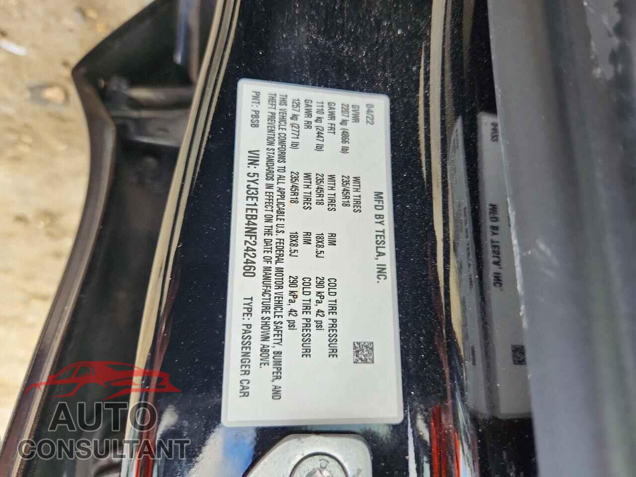 TESLA MODEL 3 2022 - 5YJ3E1EB4NF242460