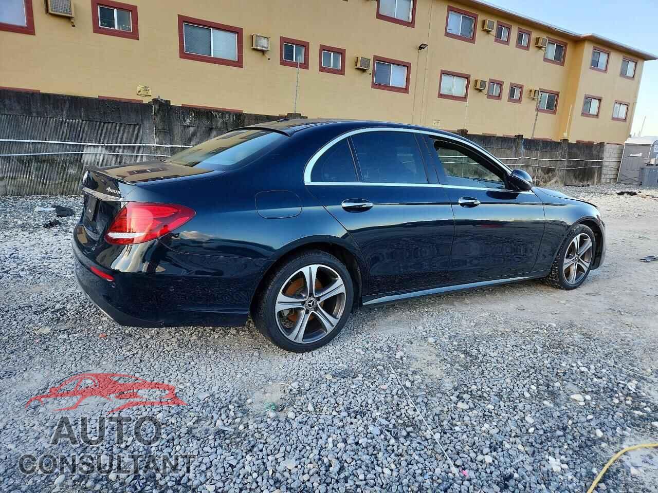 MERCEDES-BENZ E-CLASS 2018 - WDDZF4KB5JA364654