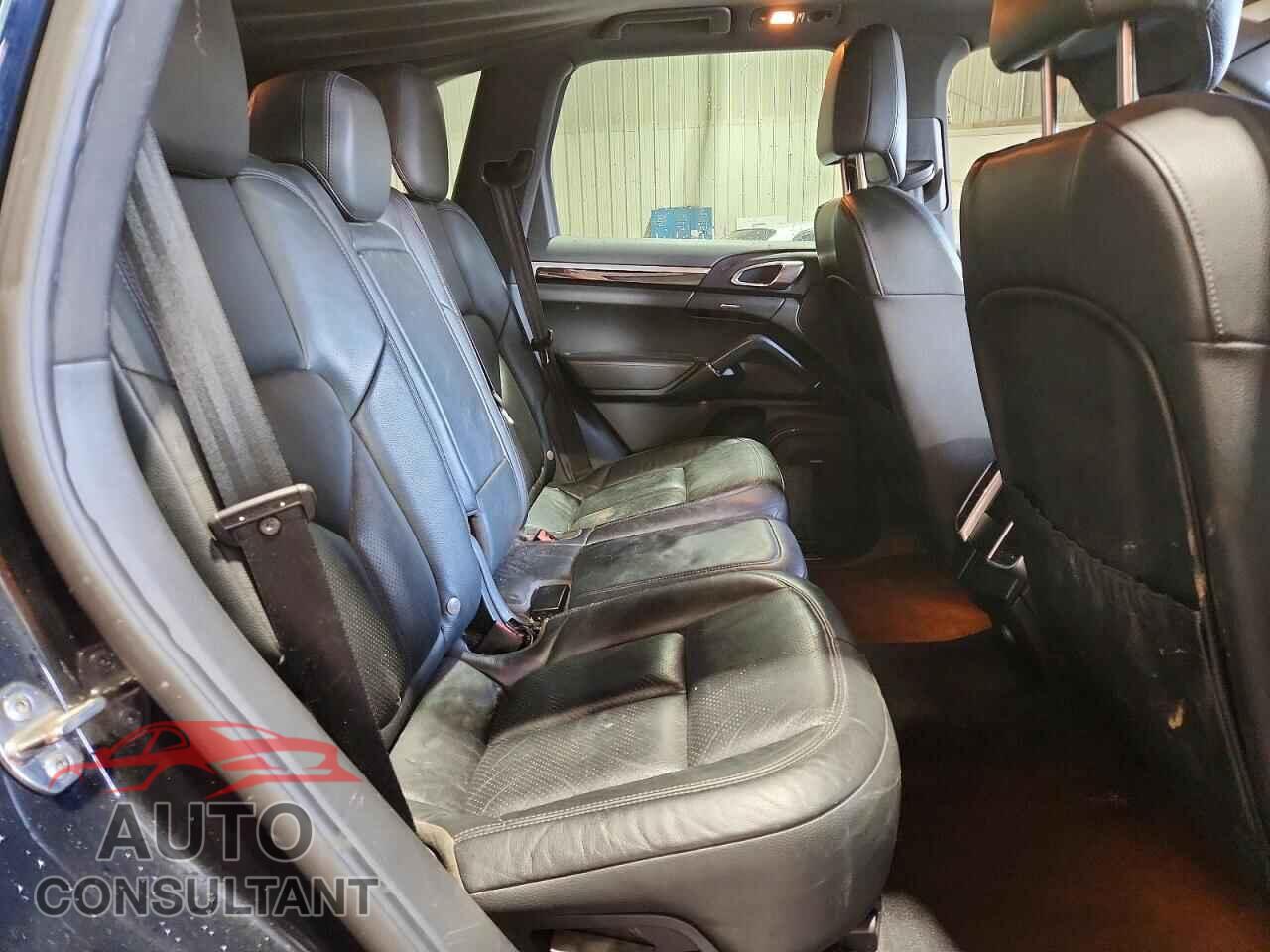 PORSCHE CAYENNE 2015 - WP1AB2A21FLA60644
