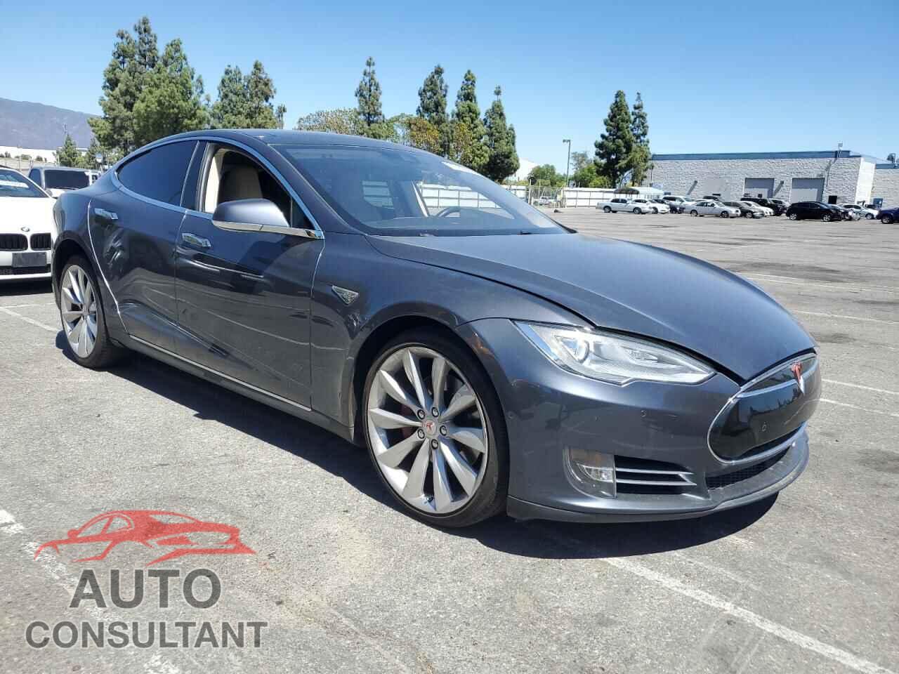 TESLA MODEL S 2015 - 5YJSA1H48FF080760