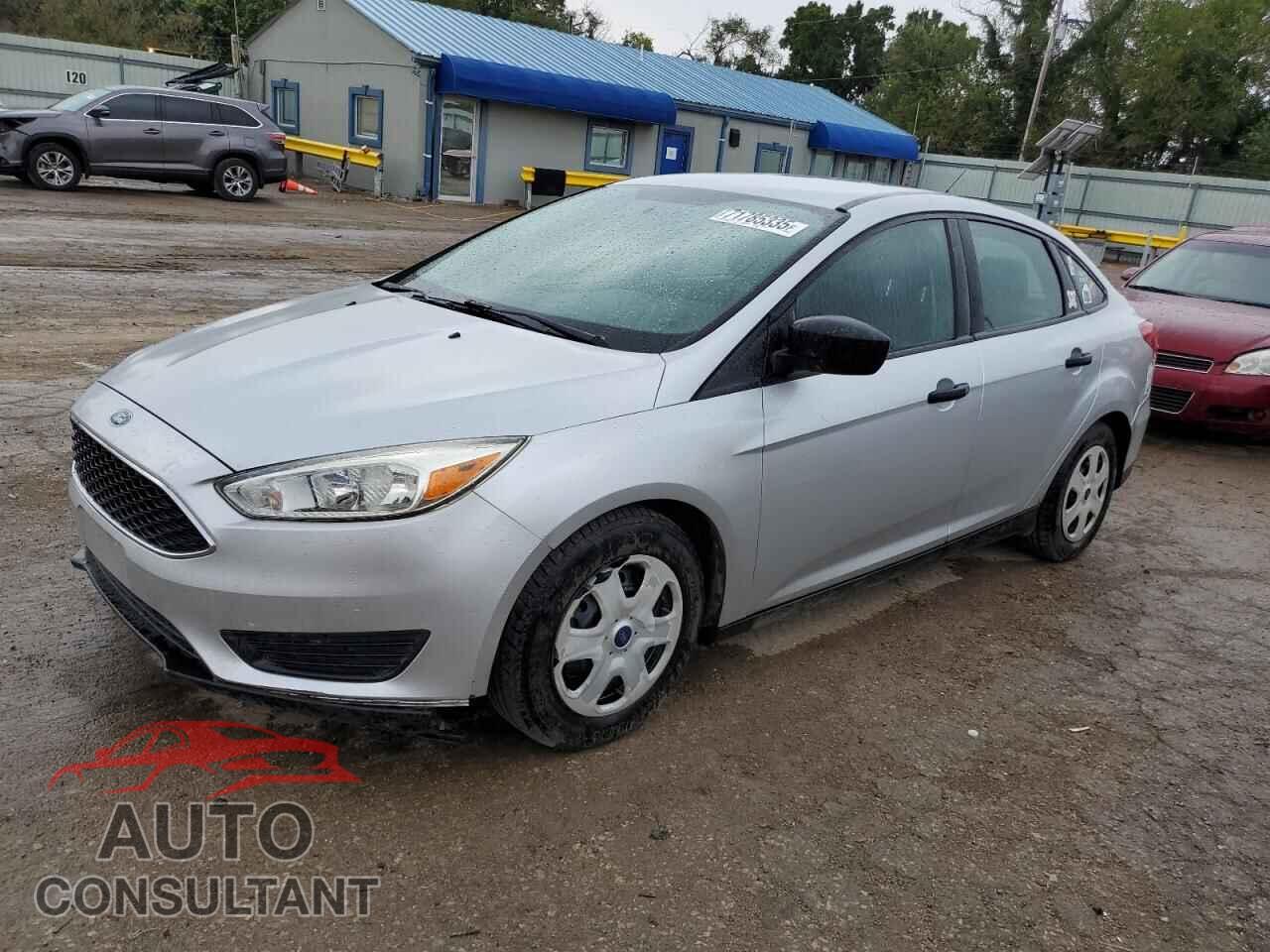 FORD FOCUS 2018 - 1FADP3E20JL236212