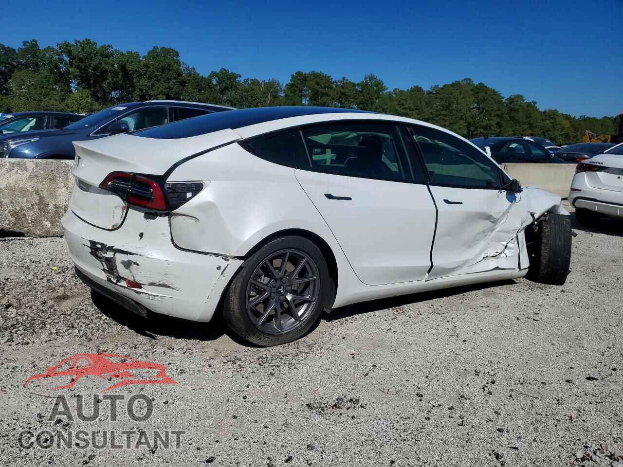 TESLA MODEL 3 2021 - 5YJ3E1EA2MF986497