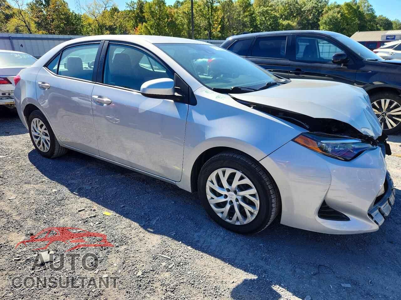 TOYOTA COROLLA 2019 - 2T1BURHEXKC157254
