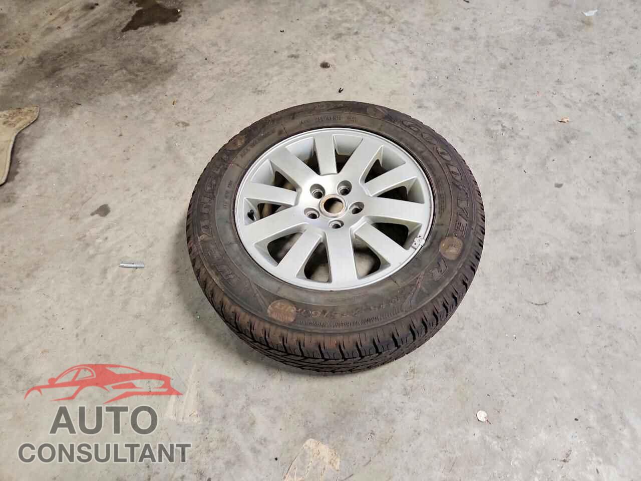 LAND ROVER LR4 2011 - SALAK2D45BA565860