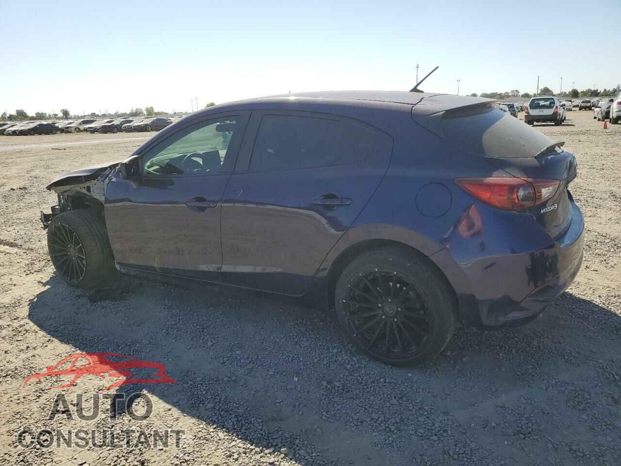 MAZDA 3 2017 - 3MZBN1K78HM102016