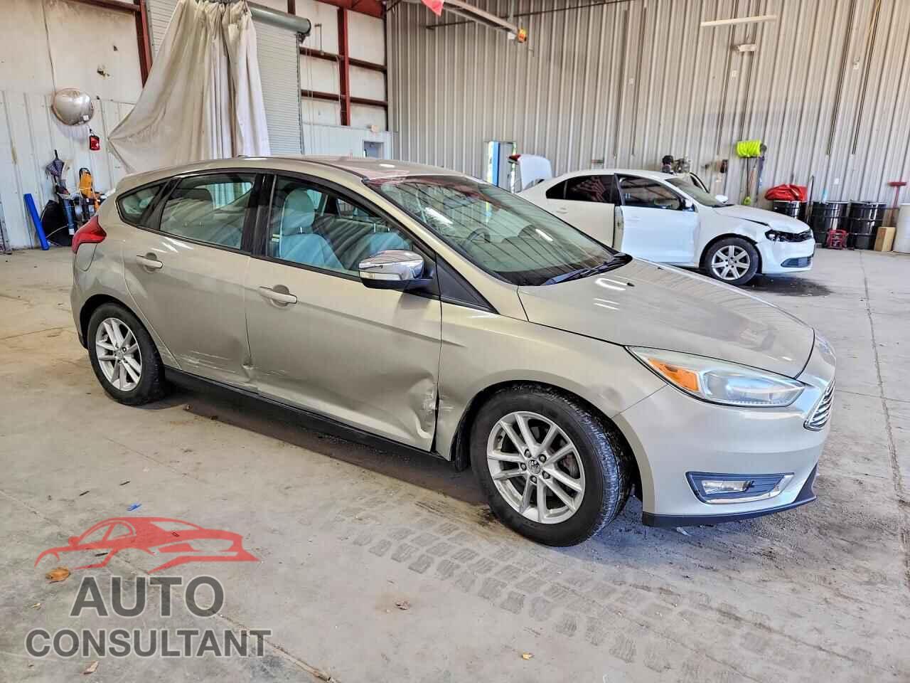 FORD FOCUS 2016 - 1FADP3K22GL309111