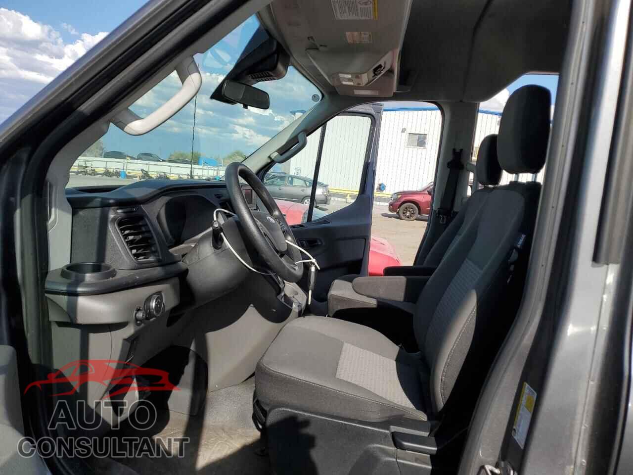 FORD TRANSIT 2024 - 1FBAX2C84RKB38434