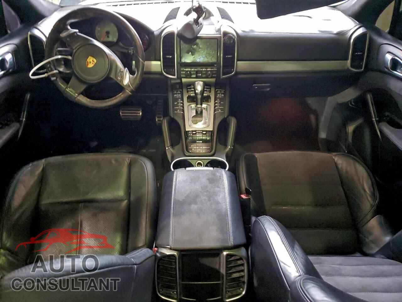 PORSCHE CAYENNE 2013 - WP1AD2A27DLA75642