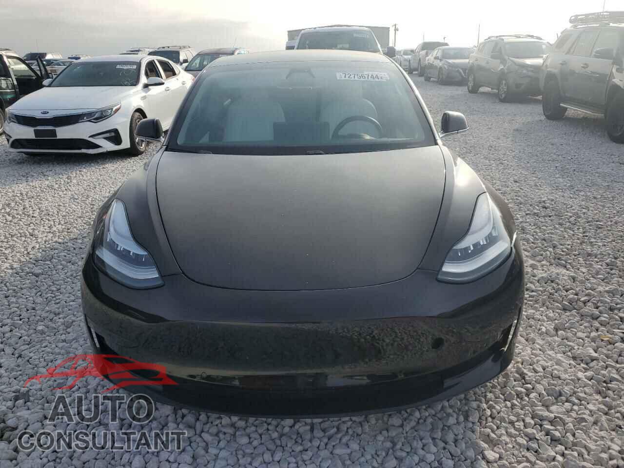 TESLA MODEL 3 2020 - 5YJ3E1EA4LF784372